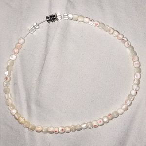 White Beaded Bracelet w/ Screw Closure AS IS